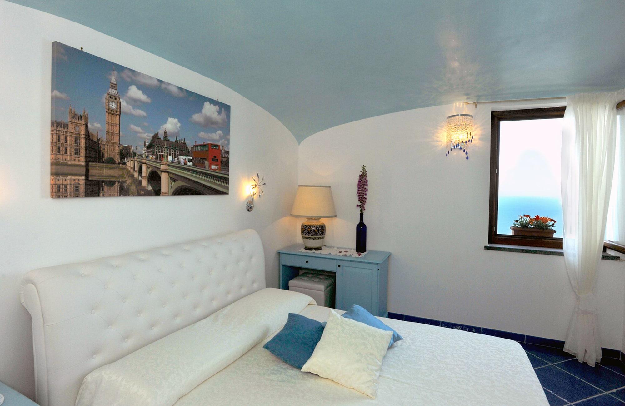 World Center Bed & Breakfast Амалфи Екстериор снимка